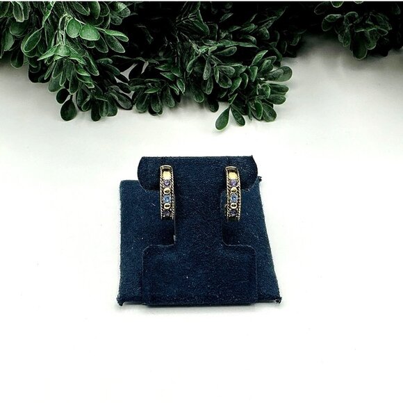 Gold Tone Twisted Rope Design Blue Topaz Hoop Clip on Earrings - Picture 6 of 6